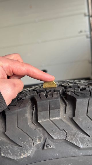 BFGoodrich All Terrain KO2 - 235/70 R16