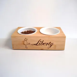 Comedero elevado personalizado para mascotas