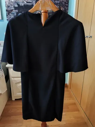 Vestido elegante negro T,M de Mango.Nuevo