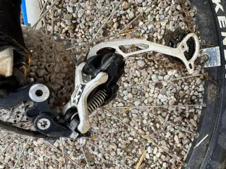 Bicicleta Giant Blanca y Azul