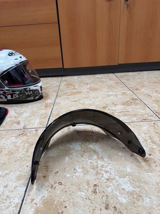 Visera oscura cascos KYT