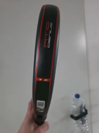 Pala de pádel Nox 18K+ 2025