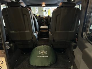 Land Rover Defender 90 Autobiography 67th An.