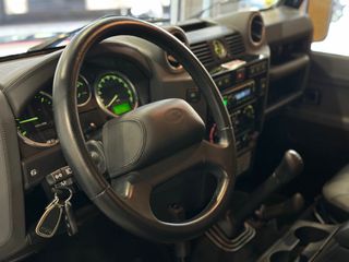 Land Rover Defender 90 Autobiography 67th An.