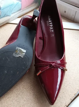 Zapatos mujer color burdeos