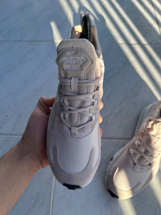 Nike Air Max 270 - 37.5