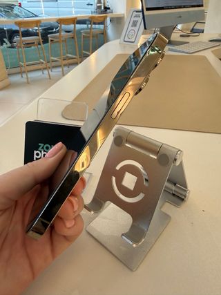 iPhone 14 Pro 256GB Oro - BATTERIA AL 92%