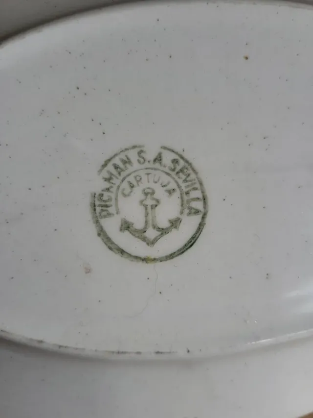 Bandeja Pickman antigua