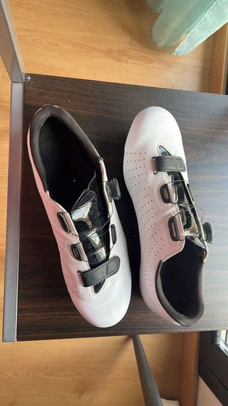 Zapatillas de ciclismo.