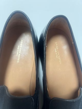 Los zapatos de hombre , made in Italy