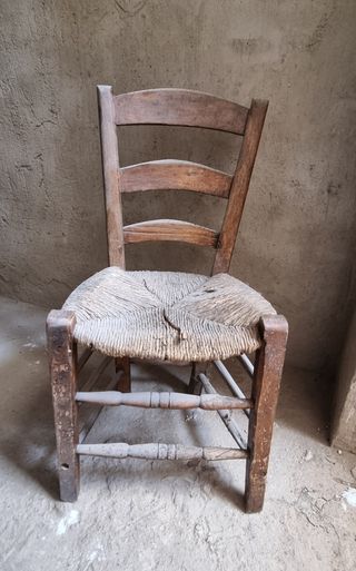 Sillas antiguas de Anea