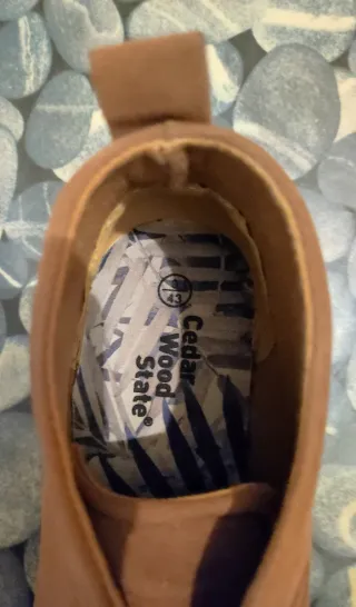 Botines de serraje hombre.