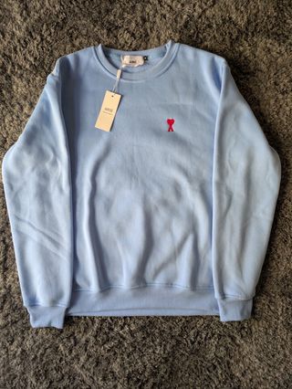 Sudadera AMI Paris azul claro con corazón