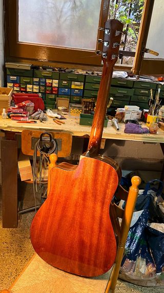 Guitarra acústica Fender LEER