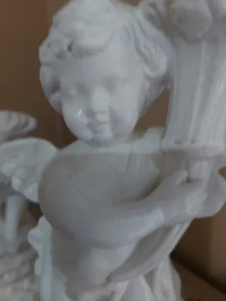 Juego 2 Candelabros Querubín Blanco