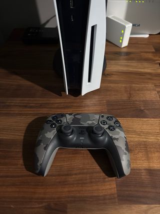 Vendo PS5 con controller