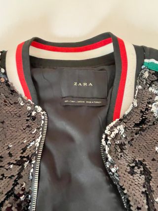 Zara bomber lentejuelas negro/plata talla L