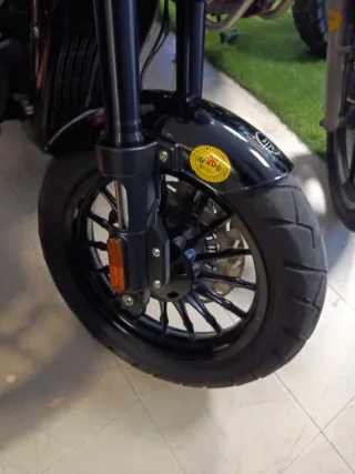 Keeway V-Cruiser Chinchilla 300cc