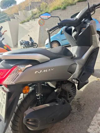 Yamaha NMAX 125 – 2018 | 25.600 km |