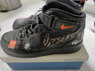 Zapatillas Nike Air Force 1 Mid Negras