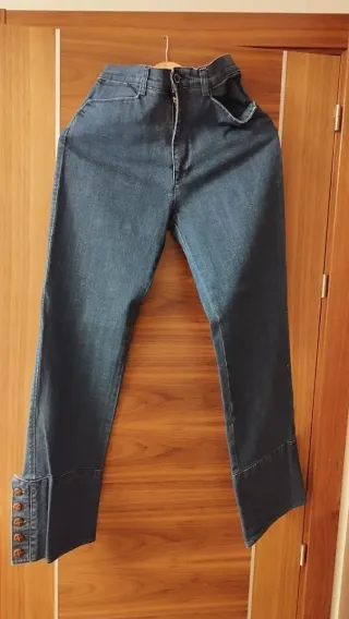 Pantalón vaquero montero talla 40