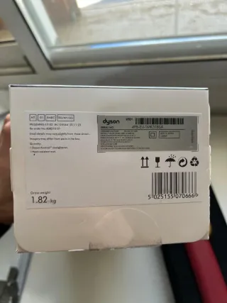 Dyson Airstrait Oro e Bronzo