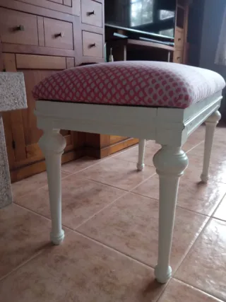 Banqueta descalzadora antigua.