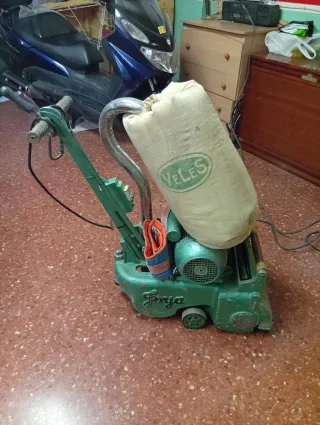 Lijadora de parqué y tarima Joya 300