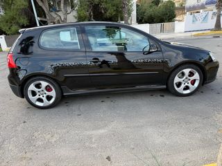 Volkswagen Golf TFSI GTI