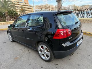 Volkswagen Golf TFSI GTI