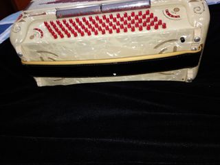 ACORDEON GABBANELLI 80.