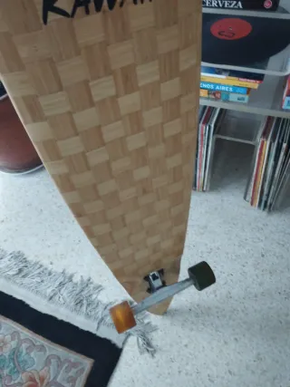 Longboard Kawaii con diseño de flor