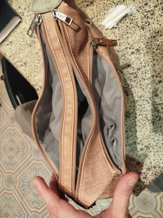 Bolso bandolera rosa y gris