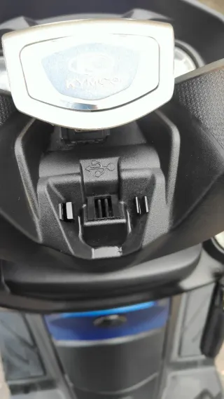 Kymco X-town CT 125. Garantía hasta octubre 2027