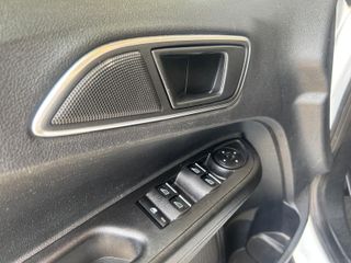 Ford B-MAX ÚNICO DUEÑO 2015