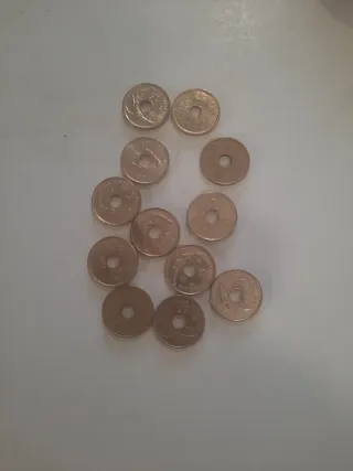 Monedas 25 pts Barcelona 92 con agujero