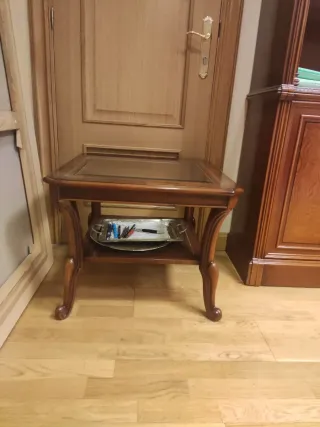 Mesa auxiliar madera y cristal