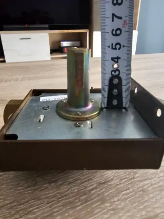 Cerradura Yale con 2 llaves