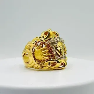 SELLO MEDUSA MANOS CON CIRCON. Hueco. Oro 18k.