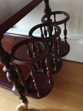 Carrito camarera de madera