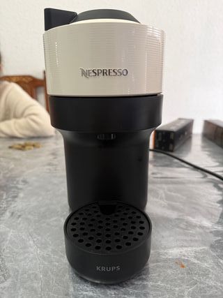 Cafetera Nespresso Krups Blanca
