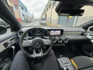 Mercedes-Benz Clase A45s full