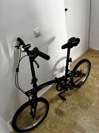 Bicicleta plegable Btwin Negra