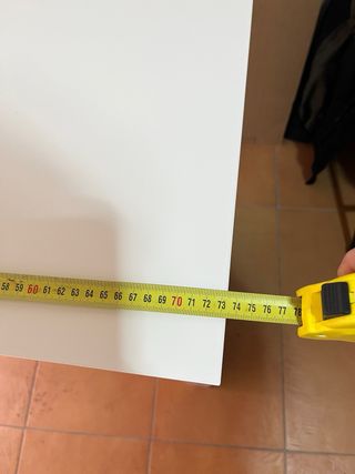 2 Mesas blanca y metálica, una 30 las dos 55