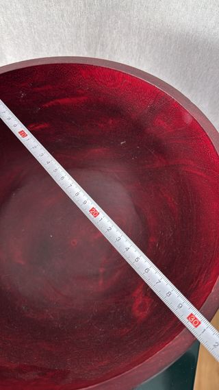 Taça/Fruteira de Madeira Vermelha Esculpida