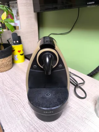 Cafetera Nespresso KRUPS Cápsulas