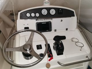 Embarcación White Shark