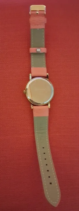 Reloj de pulsera con diseño de gato
