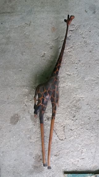 Girafas de madeira para restaurar