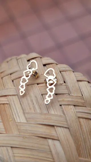 Pendientes oro corazones